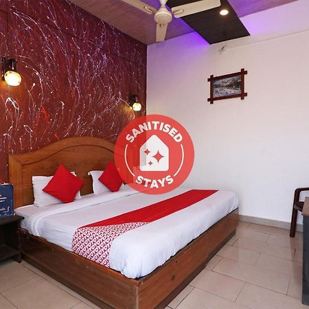 Flagship 75751 Hotel Surya Bahadrabad Eksteriør bilde