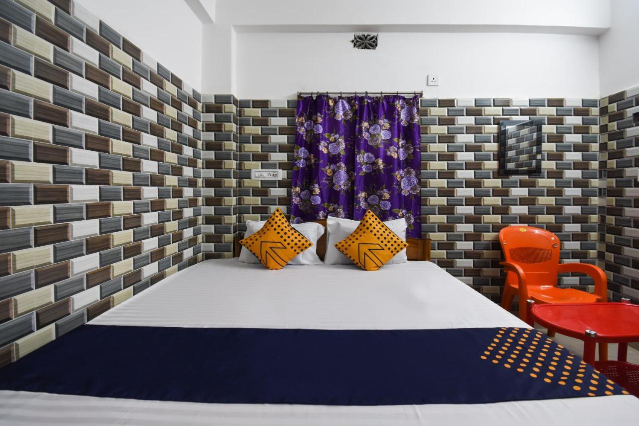 Flagship 75751 Hotel Surya Bahadrabad Eksteriør bilde