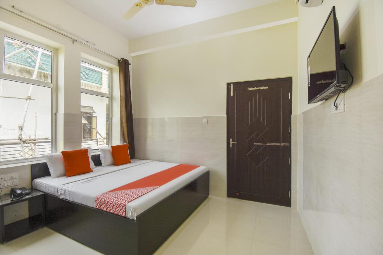 Flagship 75751 Hotel Surya Bahadrabad Eksteriør bilde